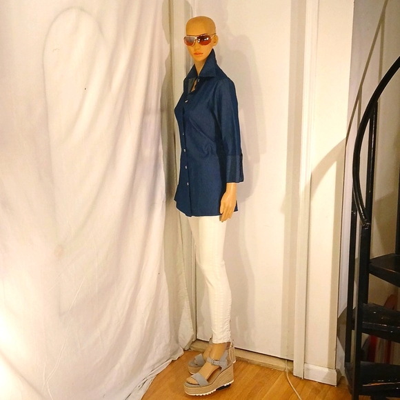 Gorgeous NWOT Crown Vintage Light Grey Suede Platform Wedge Espadrilles. - Picture 4 of 16